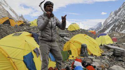 Watch: On Dangerous K2 Mountain Where Dad Died, Pakistan Climber Now Cleans Garbage - sports.ndtv.com - Pakistan