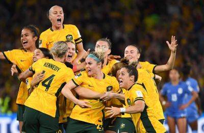 Tony Gustavsson - Australia beat France in shoot-out thriller to reach Women's World Cup semi-finals - thenationalnews.com - France - Colombia - Australia