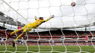 Saka strike sees Arsenal edge out Forest