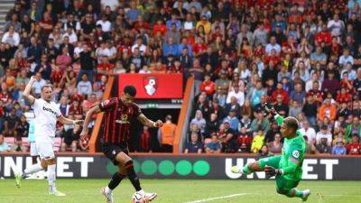 Andoni Iraola - Tomas Soucek - Lucas Paquetá - Jarrod Bowen - Dominic Solanke - Solanke earns Bournemouth point at home to West Ham - channelnewsasia.com