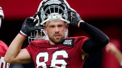 Source - Cardinals TE Zach Ertz OK'd for full football activity - ESPN