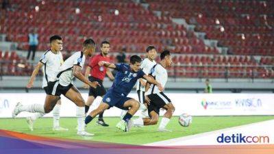 Stefano Lilipaly - Persebaya Surabaya - Madura United - 5 Data-Fakta Liga 1 Pekan Kedelapan: Ada Catatan Buruk Arema FC - sport.detik.com
