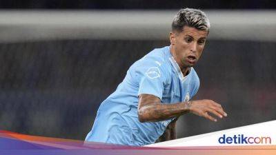 Barcelona Inginkan Cancelo, Man City Minta Rp 1 Triliun