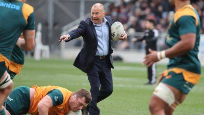 Eddie Jones - Michael Hooper - Wallabies attack coach quits as Jones lashes out at media - rte.ie - France - Argentina - Australia - South Africa - New Zealand - county Jones