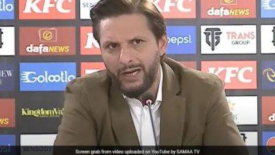 Shahid Afridi - Shahid Afridi's 'Political' Dig As Pakistan Board Alters Tribute Video To Feature Imran Khan - sports.ndtv.com - Pakistan