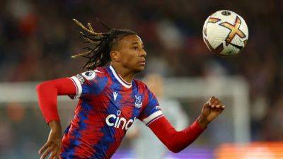 Palace midfielder Olise signs new four-year contract