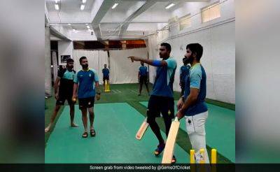 Venkatesh Iyer - Watch: Kolkata Knight Riders Star Venkatesh Iyer Recreates Viral Video Of Non-strike Batter Irritating Bowler - sports.ndtv.com - India