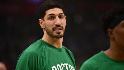 Enes Freedom makes point about joining WNBA, reveals what his name would be - foxnews.com - Los Angeles - state Connecticut