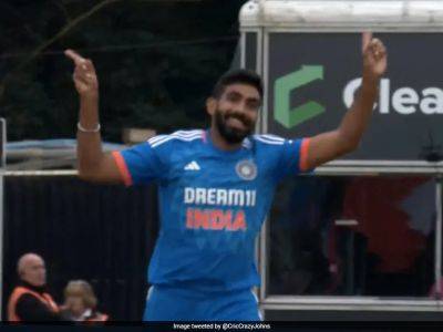 Paul Stirling - Prasidh Krishna - Andy Balbirnie - Jasprit Bumrah - Rinku Singh - Watch: Jasprit Bumrah Is Back With A Bang. Takes 2 Wickets In 4 Balls On Return To Action After 326 Days - sports.ndtv.com - Scotland - Washington - Ireland - India - county Craig - county Young