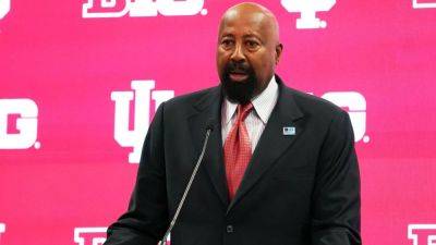 Indiana's Mike Woodson gets raise, to average $4.2M per year - ESPN - espn.com - state Indiana - state Michigan