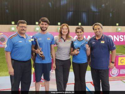 India Clinches Mixed Team Air Pistol Gold At ISSF World Championships - sports.ndtv.com - France - China - Turkey - India - Iran - Israel - Azerbaijan