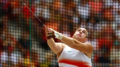 Ethan Katzberg - Halasz's hammer gets home fans roaring - channelnewsasia.com - Canada - Hungary - Poland