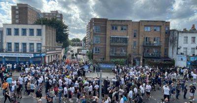 Tottenham Hotspur - Tottenham fans stage protest over ticket price increases ahead of Man Utd match - breakingnews.ie