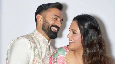 "Surviving Each Other's Nonsense.. ": Dinesh Karthik's Post For Wife Dipika Pallikal Is Viral