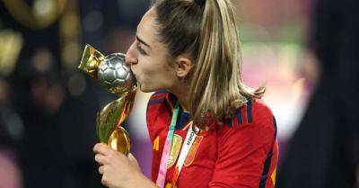Spain’s Olga Carmona not told of father’s death until after World Cup Final