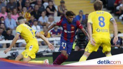 Ferran Torres - El Barça - Liga Spanyol - Jadi Starter di Barcelona, Lamine Yamal Pecahkan Rekor LaLiga - sport.detik.com - Guinea