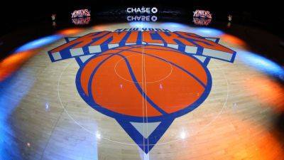 Toronto Raptors - Knicks sue former employee, Raptors, cite disclosure of 'proprietary information' - ESPN - espn.com - New York