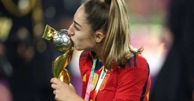 Olga Carmona - Spain captain Olga Carmona dedicates World Cup triumph to late father - breakingnews.ie - Spain