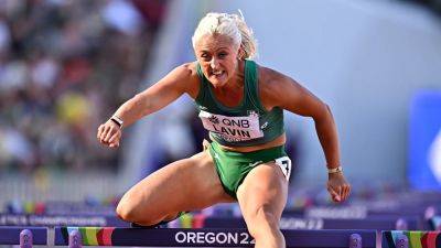 Sarah Lavin eases into 100m hurdles semis at the the World Athletics Championships