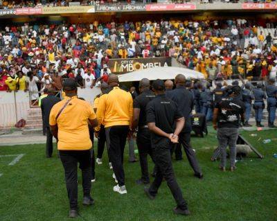 Chiefs charged by PSL DC after angry fans hurled objects following defeat to TS Galaxy - news24.com