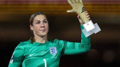 England's Earps questions Nike over goalkeeper shirt statement