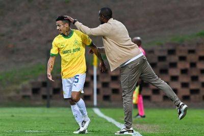 Mamelodi Sundowns - Bafana Bafana - Peter Shalulile - Junior Mendieta's brilliant moment steers Mamelodi Sundowns to fifth consecutive PSL win - news24.com - Namibia - Congo