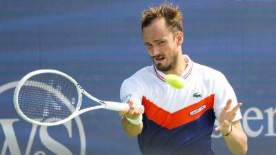 Medvedev back in his element on US Open hardcourts