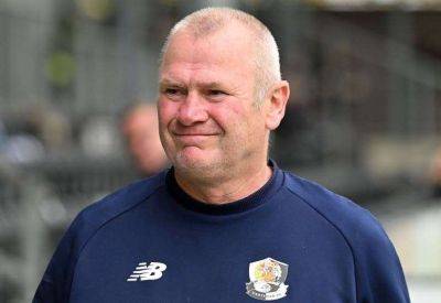 Dartford manager Alan Dowson considers whether to make early changes to his squad after winless start