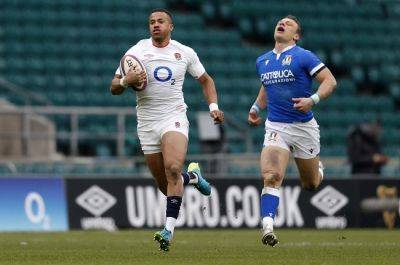 England's Watson ruled out of Rugby World Cup