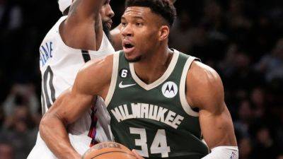 Giannis Antetokounmpo won't sign extension until title commitment from Bucks - ESPN