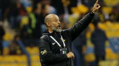 Al-Ittihad boss Nuno rubbishes reports of row with Benzema