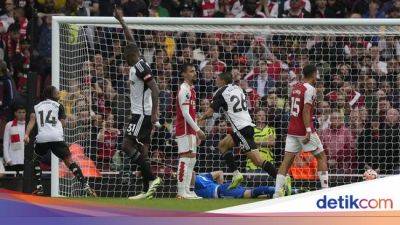Eddie Nketiah - Gabriel Martinelli - Aaron Ramsdale - Raul Jimenez - Andreas Pereira - Liga Inggris - Arsenal Vs Fulham: The Gunners Ditahan 10 Pemain The Cottagers 2-2 - sport.detik.com