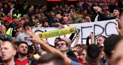 Thousands of Man United fans stay behind at Old Trafford to protest and chant against Glazers