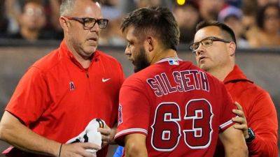Francisco Lindor - Phil Nevin - Chase Silseth transported to hospital after exiting Angels' win - ESPN - espn.com - New York - Los Angeles - county Logan