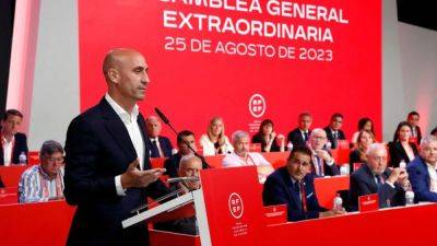 FIFA suspends Spain's football chief Luis Rubiales over World Cup kiss