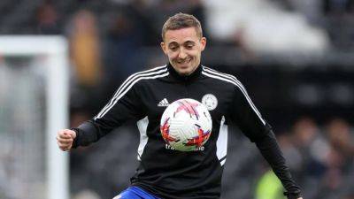 Fulham sign Belgium defender Castagne from Leicester
