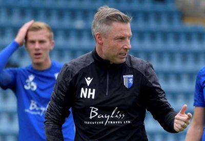 Gillingham manager Neil Harris preparing to take on the League 2 title favourites Stockport County this Saturday