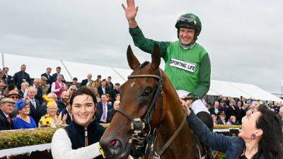 Willie Mullins - Paul Townend - Zarak The Brave lives up to his name in Galway Hurdle - rte.ie