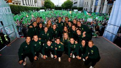 Katie Maccabe - Abbie Larkin - 'This is just the start' - Irish team welcomed home from Women's World Cup - rte.ie - Australia - Ireland