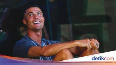 Cristiano Ronaldo - Patrice Evra - Viral Ronaldo Latihan di Gym Sendiri Setelah Sesi Latihan Beres - sport.detik.com