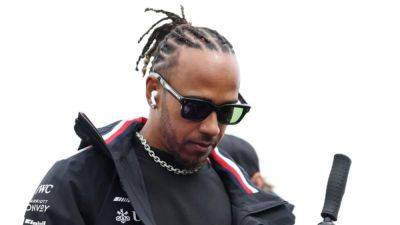 Hamilton set to race into his 40s with Mercedes