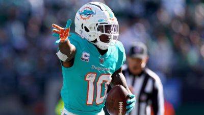 NFL won't punish Dolphins WR Tyreek Hill for marina incident - ESPN