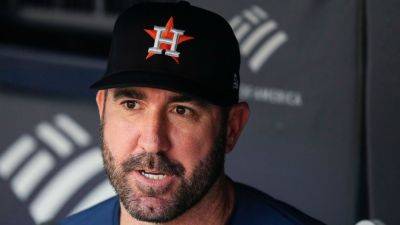 Justin Verlander - Cy Young - Justin Verlander back with Astros after 'whirlwind' few days - ESPN - espn.com - New York - Houston