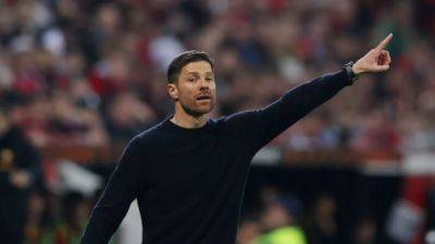 Leverkusen extend deal with coach Xabi Alonso to 2026