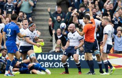 Gregor Townsend - Antoine Dupont - Fabien Galthie - Finn Russell - Zander Fagerson - Darcy Graham - Romain Ntamack - Cameron Woki - White injury, Fagerson red overshadow Scotland World Cup warm-up win over France - news24.com - France - Scotland