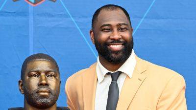Darrelle Revis likens connection with Deion Sanders to Michael Jordan and Kobe Bryant in Hall of Fame speech