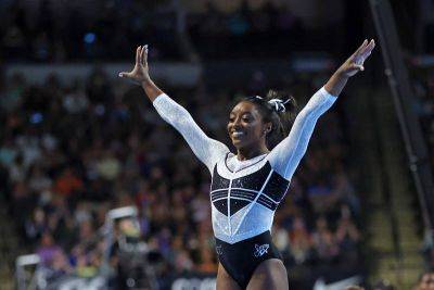 Simone Biles - Star - Simone Biles makes triumphant return to gymnastics - thenationalnews.com - Usa - state California