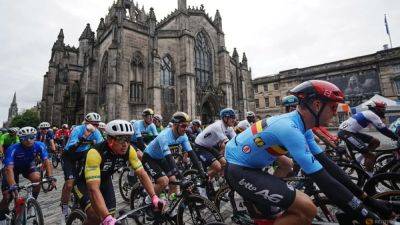 Protesters halt men's world championship road race - channelnewsasia.com - Britain - Scotland