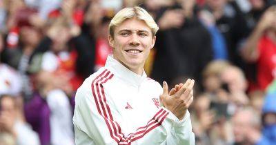 Benjamin Sesko reacts to Manchester United signing Rasmus Hojlund