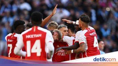 Mikel Arteta - Aaron Ramsdale - Arsenal Kalahkan City, Beban Mental Akhirnya Hilang - sport.detik.com